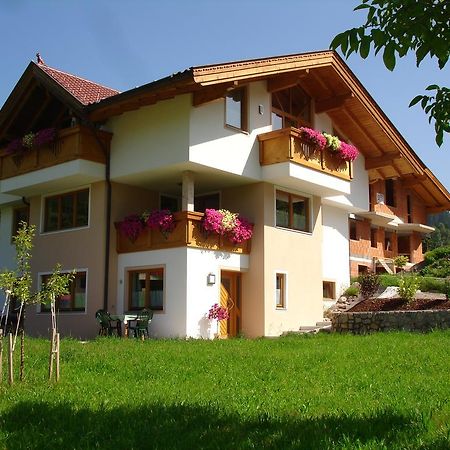 Haus Gfoeller Apartment นีเดอเรา ห้อง รูปภาพ